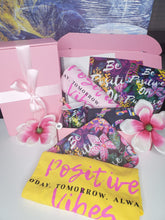 Load image into Gallery viewer, Back to School Gift Box
